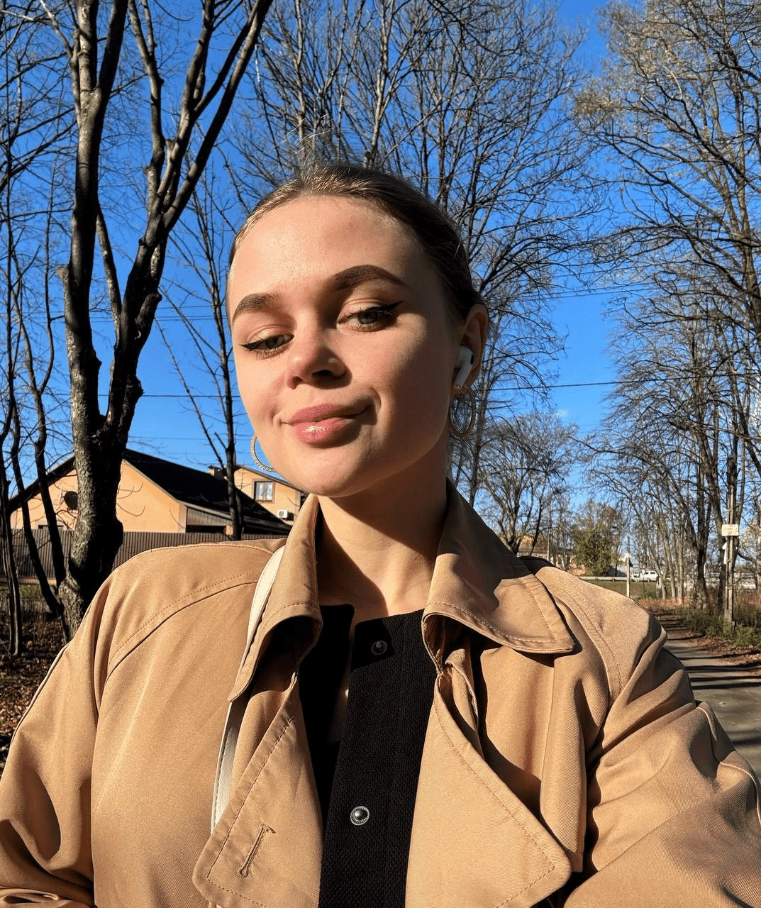фото менеджера оптового відділу Марини